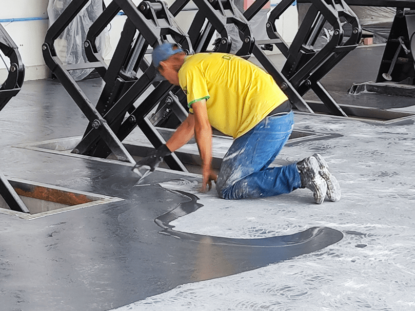 Piso epoxi para oficinas 9